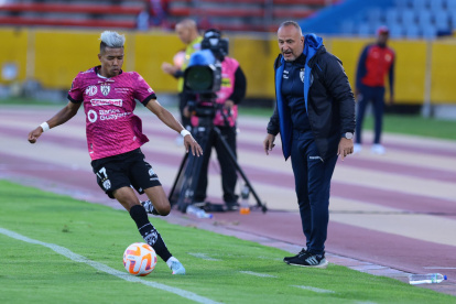 Aron Rodríguez (i) fue la figura del compromiso ante El Nacional.