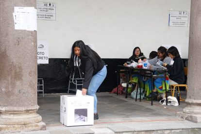 El CNE avanza con el procesamiento de las actas de las elecciones presidenciales de segunda vuelta.