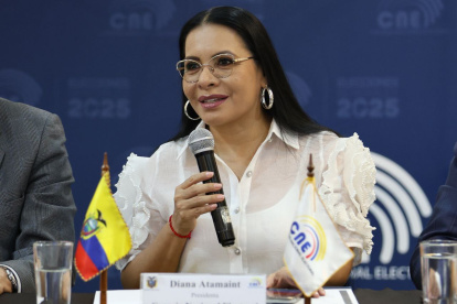La presidenta del Consejo Nacional Electoral (CNE), Diana Atamaint.