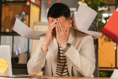 Elon Musk propone jornadas de 120 horas semanales