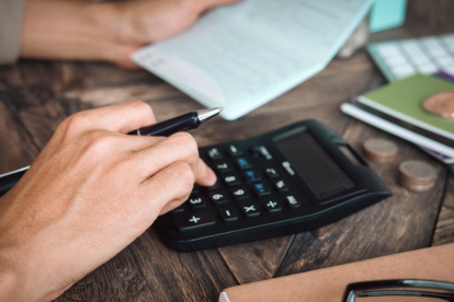 Decreto. El presidente reelecto Daniel Noboa emitió un decreto para condonar deudas hasta cinco mil dólares con el CFN.