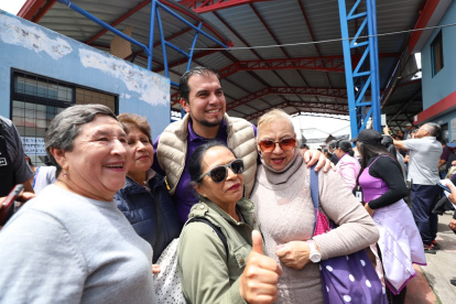 Las mujeres pueden acceder a varios bonos en Ecuador.