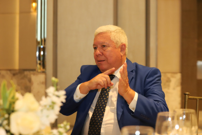 CONFERENCIA FAUSTO ORTIZ ... FD: CARLOS KLINGER  ... 15-04-2025 PERIODISTA. LISBETH ZUMBA AG - PERIODISTAS AG - GRANASA