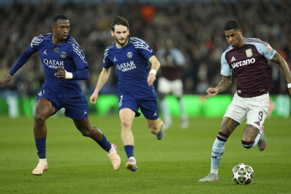 William Pacho destacó en la clasificación de PSG a la semifinal de Champions League.