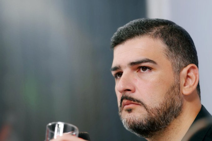 El alcalde de Guayaquil, Aquiles Álvarez, durante su enlace radial de este miércoles 16 de abril.