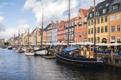 Una vista del puerto de Copenhague, Dinamarca