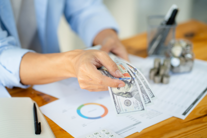 Cómo acceder al bono MIDUVI