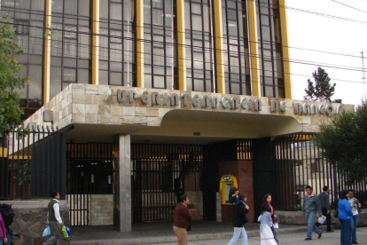 La Superintendencia de Bancos alertó de entidades financieras que operan en el país sin autorización.