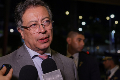 Gustavo Petro volvió a referirse a las elecciones de Ecuador y asegura que observadores colombianos fueron detenidos.