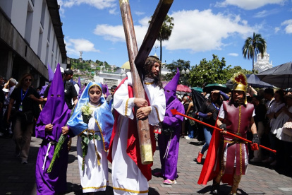 La procesión Jesús del Gran Poder declarada como patrimonio cultural de la ciudad de Quito.