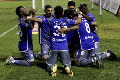 Emelec se impuso 2-1 la última vez que visitó a Deportivo Cuenca en el Alejandro Serrano Aguilar. El partido fue el 2 de marzo de 2024.