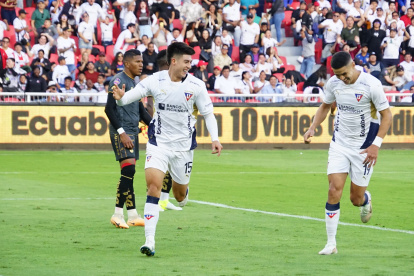Celebración de gol en el Superclásico, donde Liga de Quito se impuso 3-1 sobre Aucas.