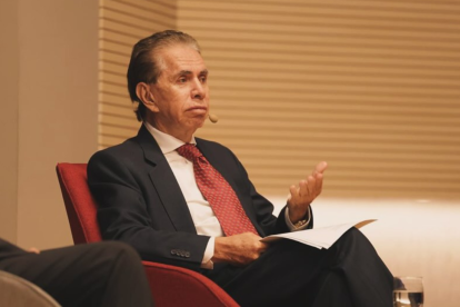 Don Alfonso Espinosa de los Monteros compartió su mensaje al presidente electo desde su cuenta de Instagram.