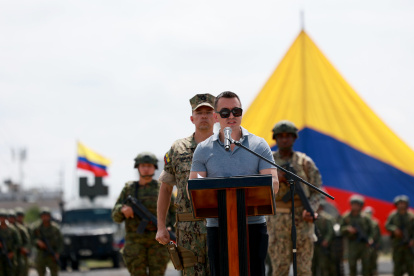 El presidente Daniel Noboa es uno de los objetivos de los atentados, según la inteligencia militar.