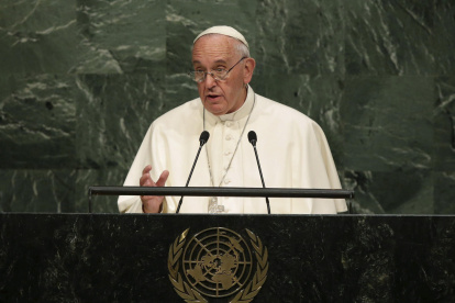 El Papa Francisco, quien luchó contra problemas de salud en sus últimos días, ofreció su última bendición antes de su fallecimiento a los 88 años.
