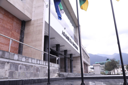 La Asamblea posesionó a David Rosero como vocal suplente del Cpccs.