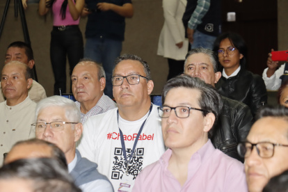 Néstor Marroquín, impulsor de la revocatoria contra Pabel Muñoz, explicó los requisitos para llenar correctamente los formularios.