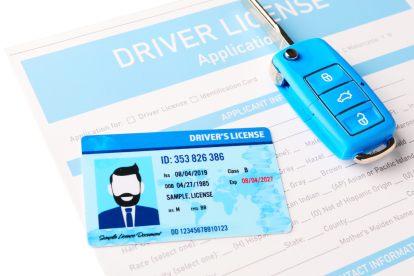 Referencial. Permiso de conducir para menores de edad.