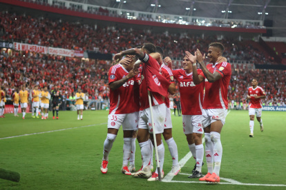 Internacional lidera el grupo F de la Copa Libertadores 2025 antes de la tercera fecha.