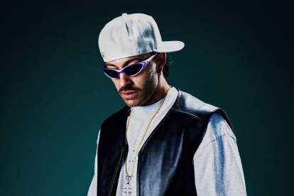 Feid en su sesión en vivo en Colors.