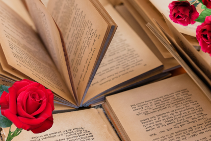 Sant Jordi llena las calles de Barcelona en amor y letras