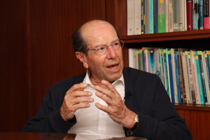 Osvaldo Hurtado hizo un análisis sobre la propuesta de una nueva Constituyente.