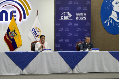 CNE. Atamaint y tres vocales están prorrogados por segunda vez. Debían dejar el cargo en noviembre pasado.