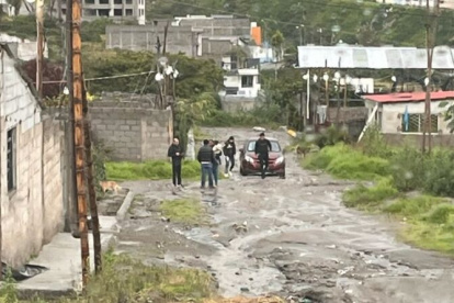 Una ciudadana fue detenida por presunta invasión en Lote A36, en Calderón, norte de Quito