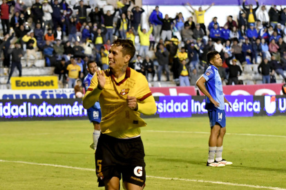 Jesús Trindade hizo el gol de Barcelona en Ambato.