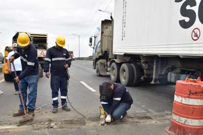 Los trabajos obligaron a cierres de carriles.