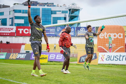 El cuadro lojano marcha en la sexta casilla con 15 puntos, a seis de los líderes IDV y Barcelona.