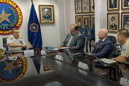Reunión del Bloque de Seguridad de Ecuador con autoridades de El Salvador.