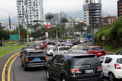La medida, explica la Agencia Metropolitana de Tránsito (AMT), busca reducir la congestión en la urbe hasta en un en 20%.