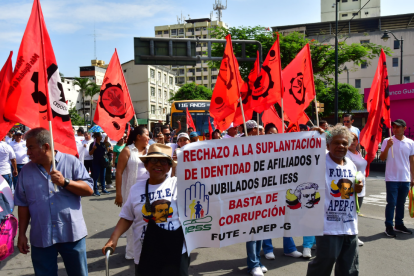 Marchas en Guayaquil por el Día del Trabajo.