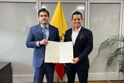 La firma del Protocolo sobre la inspección, cuarentena y requisitos sanitarios para productos lácteos exportados a China