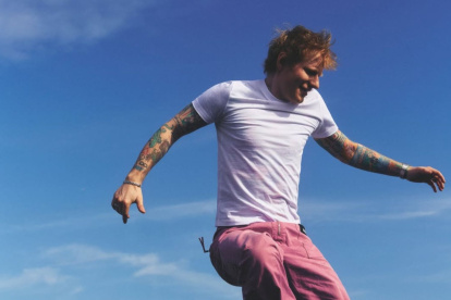 La nueva imagen de Ed Sheeran en 2025.
