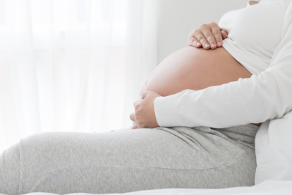 El Bono 1000 Días brinda apoyo económico desde el embarazo hasta los dos años del bebé.