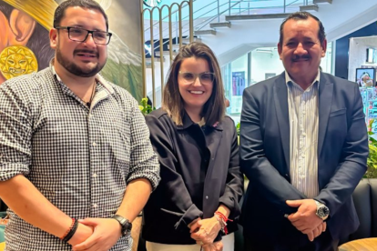 María José Pinto se reunió con el alcalde de Taisha, en Quito.