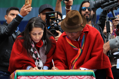 El correísmo y Pachakutik firmaron un acuerdo por primea vez antes del balotaje.