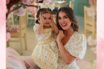 Hacer matching outfits con su hija la inspiró a lanzar una colección de moda.