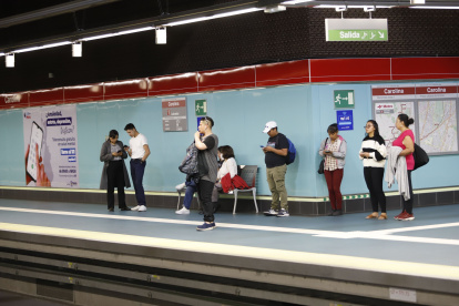 Los usuarios del Metro de Quito reportaron fallas en el servicio por segundo día consecutivo.