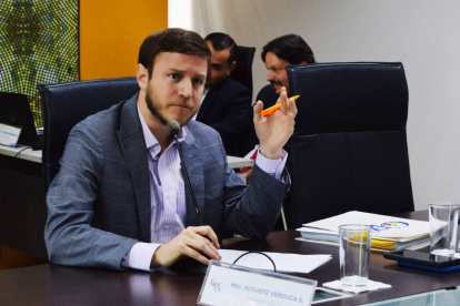 Augusto Verduga, de 36 años, es investigado por una presunta asociación ilícita.