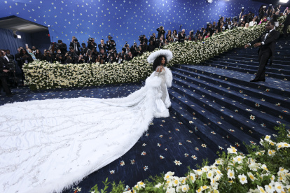 Diana Ross en la alfombra roja del Met Gala 2025