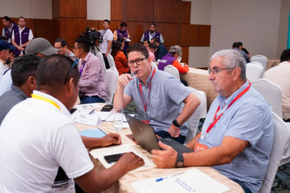 Productores provenientes de siete provincias comercializaron su oferta.