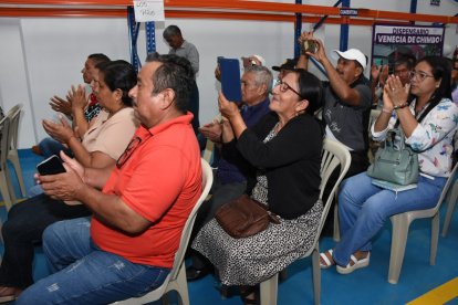 Las personas pueden revisar constantemente su historial laboral.