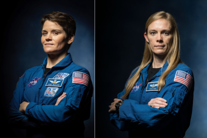 Fotografía cedida por la NASA donde aparecen las astronautas Anne McClain (i) y Nichole Ayers (d), quienes comenzaron este jueves una caminata espacial de más de seis horas para realizar mejoras de comunicaciones y abastecimiento eléctrico en la Estación Espacial Internacional