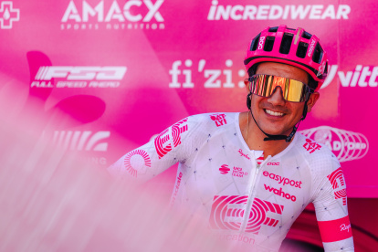 Richard Carapaz es el líder del EF Education-EasyPost.