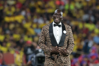 El entrenador del Barcelona SC, Segundo Castillo, reacciona durante el partido ante River Plate, por la jornada 4 del grupo B de Copa Libertadores.