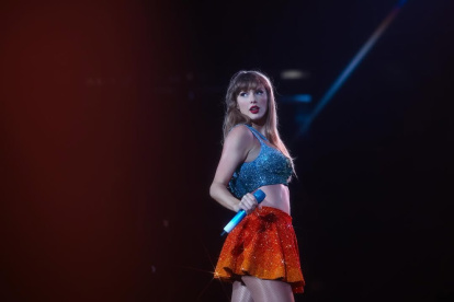 Taylor Swift

AG-EXPRESIONES