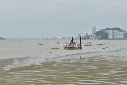 Culminó la relación contractual entre la Prefectura del Guayas y el consorcio Dragando por Guayas.